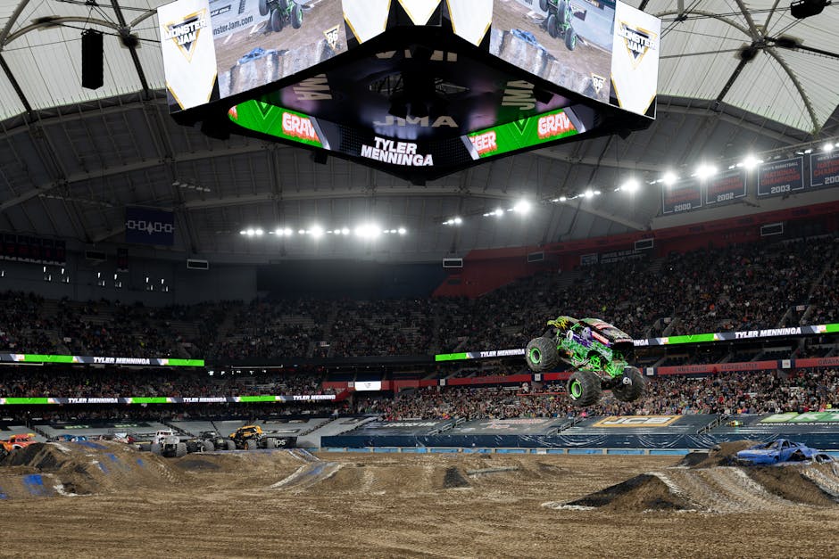 Monster Tracks – Extreme Monster Truck Racing Game Online